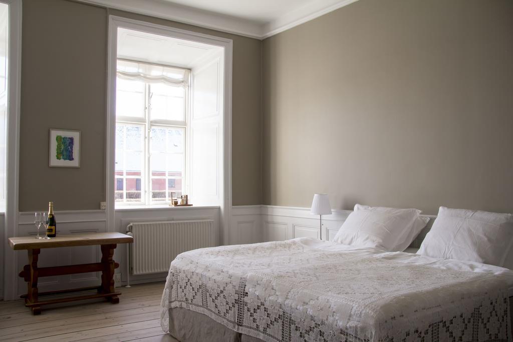 Vemmetofte Praestegard Faxe Kamer foto